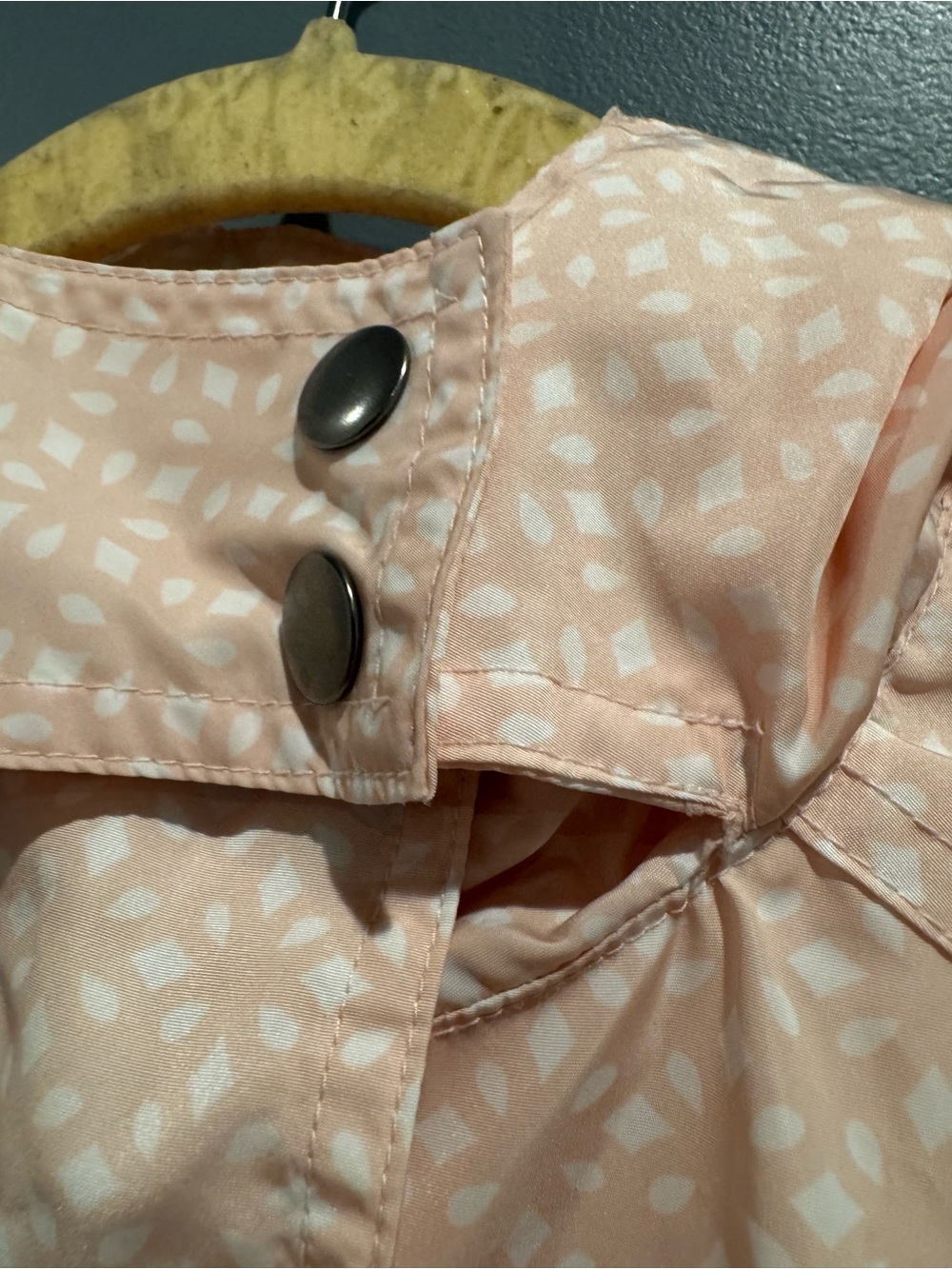 Merona Pink Printed Hooded Water Resistant Rain Jacket Size S/P - Picture 9 of 12
